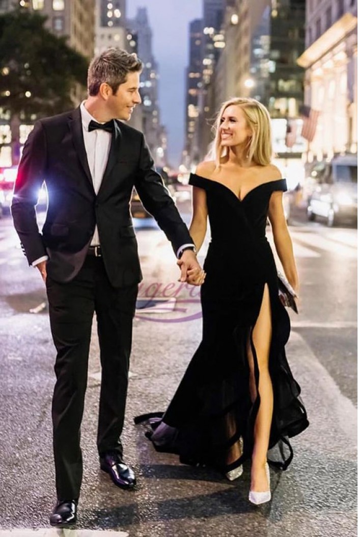 Long Black Off-the-Shoulder Prom Dresses Formal Evening Gowns 6011654