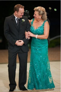 Beaded Lace Floor Length Mother of the Bride Dresses 702052