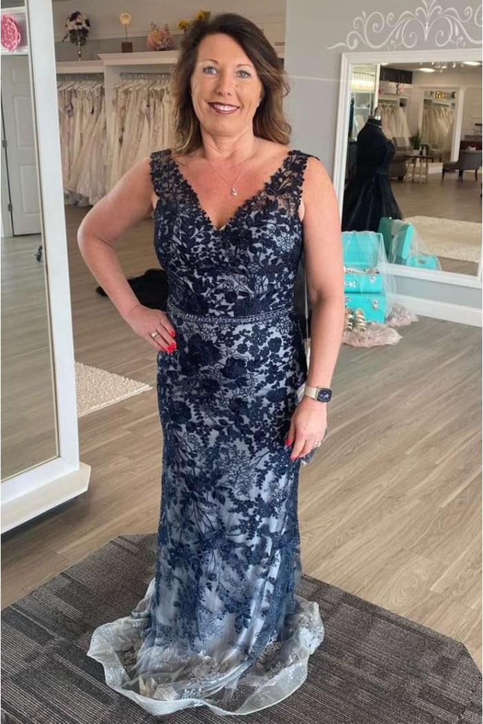 Long Navy Blue V Neck Lace Mother of the Bride Dresses 702113