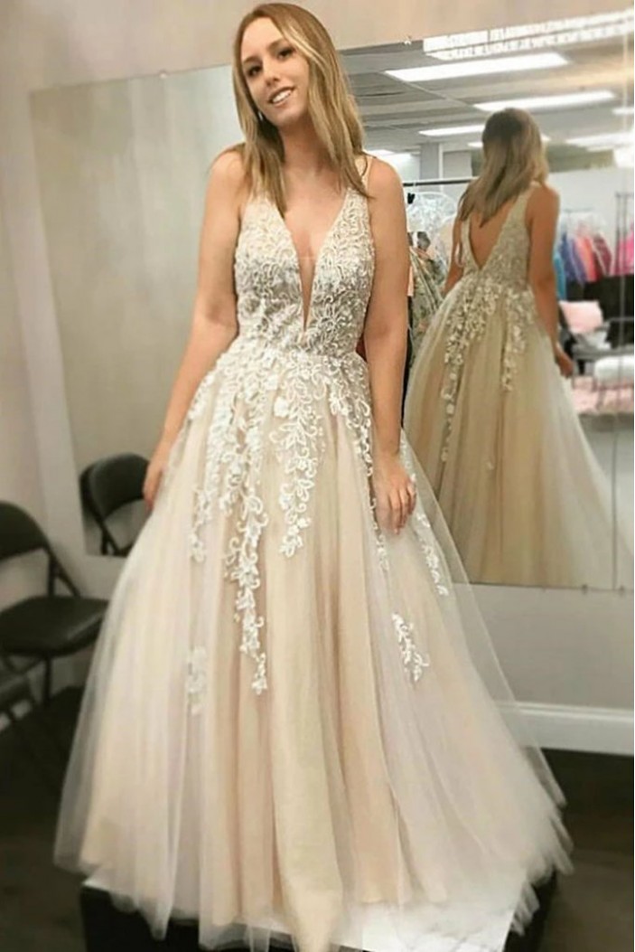 A-Line Lace and Tulle V Neck Prom Dress Formal Evening Gowns 901223