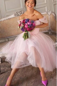 Short Pink Tulle Off the Shoulder Bridesmaid Dresses 902116
