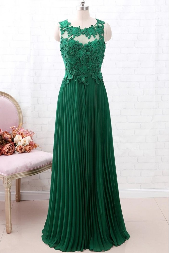 Long Green Lace and Chiffon Floor Length Bridesmaid Dresses 902380