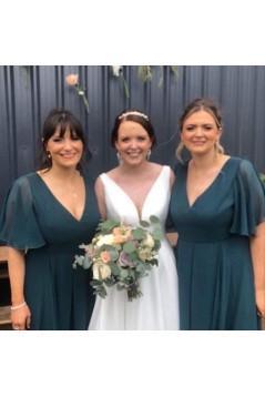 A-Line Long Chiffon V Neck Bridesmaid Dresses 902497