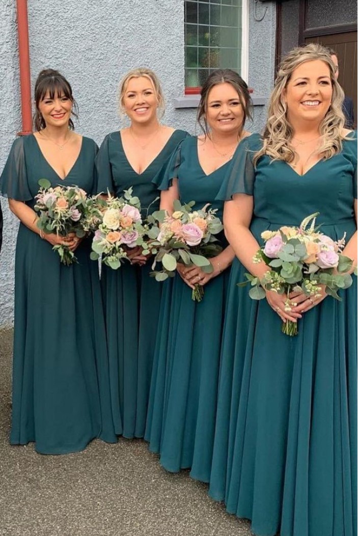 A-Line Long Chiffon V Neck Bridesmaid Dresses 902497