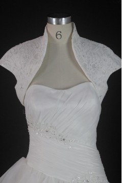 Ball Gown Strapless Chapel Train Bridal Wedding Dresses with A Lace Jacket WD010137