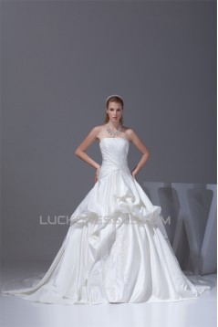 Amazing A-Line Strapless Chapel Train Beaded Appliques Wedding Dresses 2030047