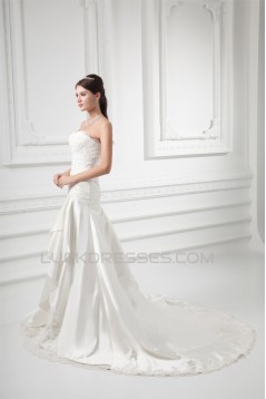 Sleeveless Sweetheart A-Line Satin Lace Embellished Wedding Dresses 2031353