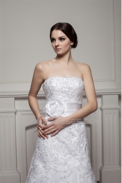 Fashionable Sleeveless A-Line Beaded Lace Strapless Wedding Dresses 2030706