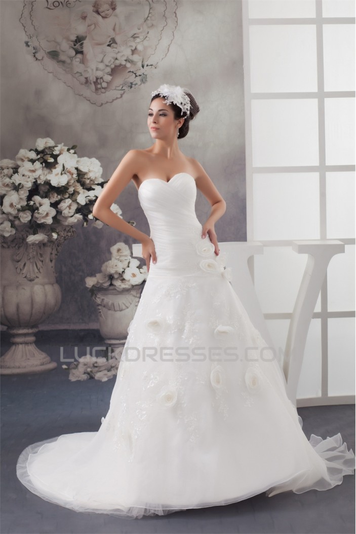 Satin Sleeveless Sweetheart A-Line Lace Wedding Dresses 2030875